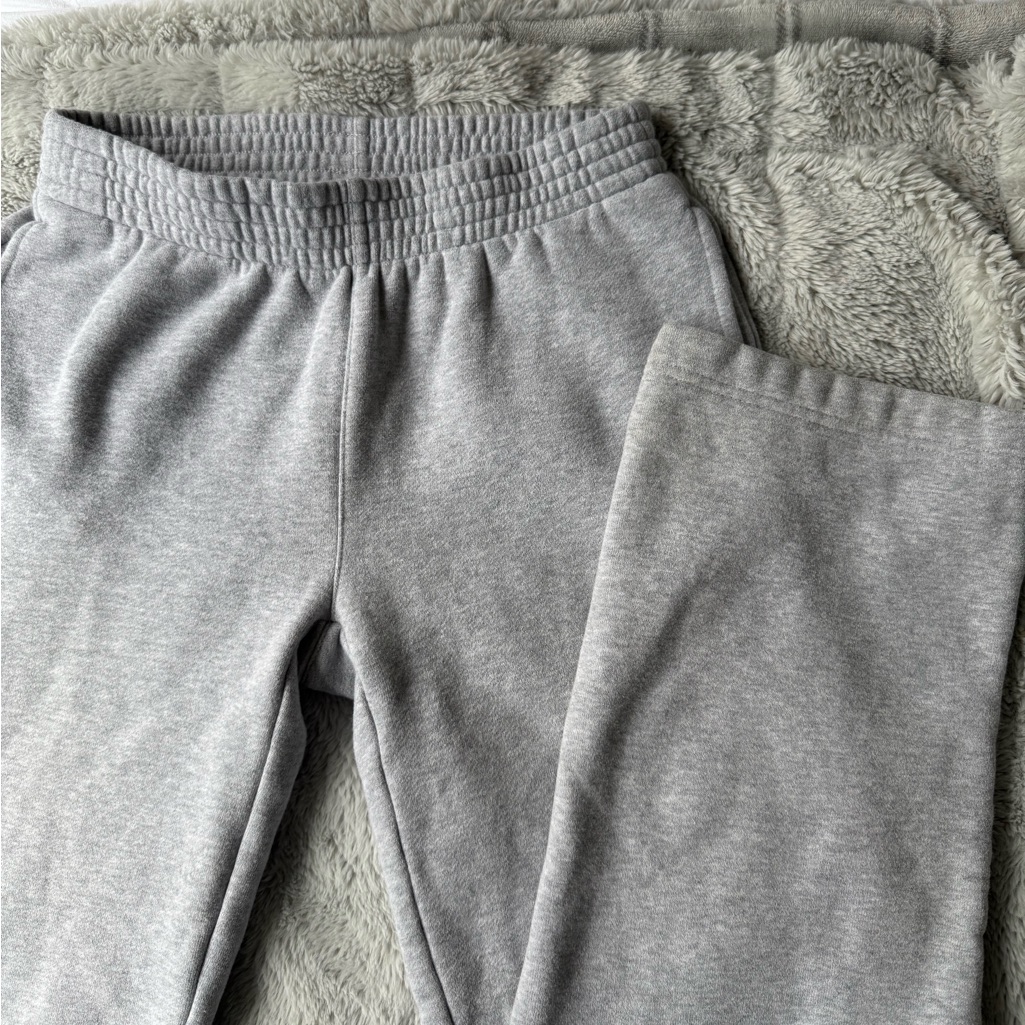 Aritzia Tna Boyfriend Cozy Sweatfleece Sweatpants Wide Leg Grey Pants Vintage